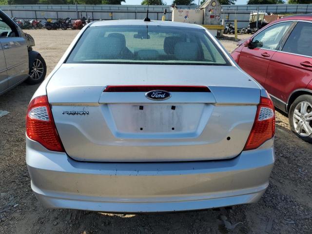 3FAHP0GA2CR118199 - 2012 FORD FUSION SE S SILVER photo 6