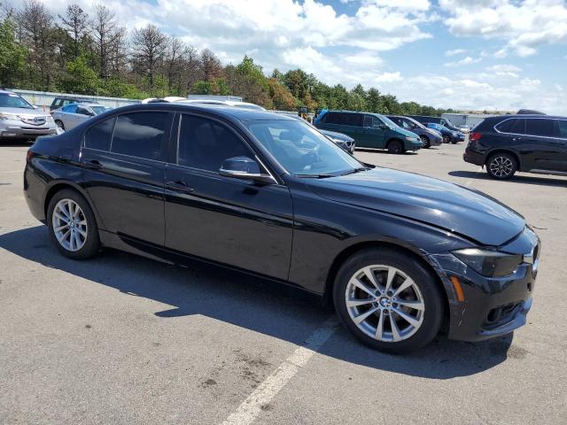 WBA8A3C50HK692010 - 2017 BMW 320 XI BLACK photo 4