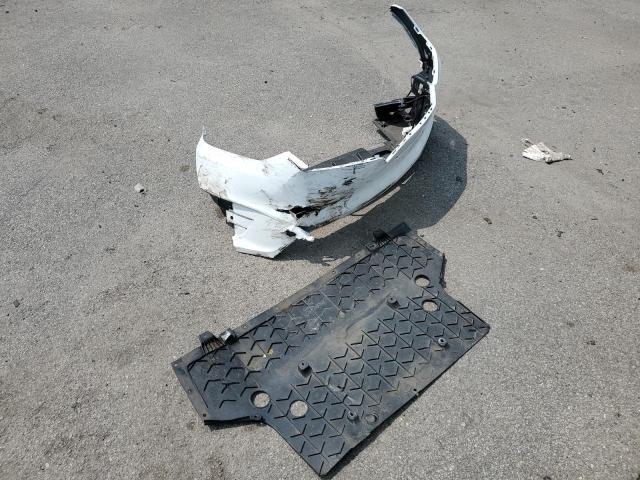 5YJXCBE23JF103119 - 2018 TESLA MODEL X WHITE photo 13