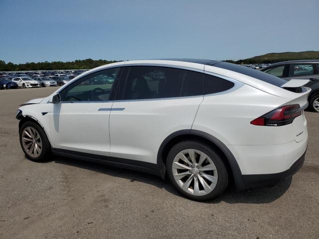 5YJXCBE23JF103119 - 2018 TESLA MODEL X WHITE photo 2