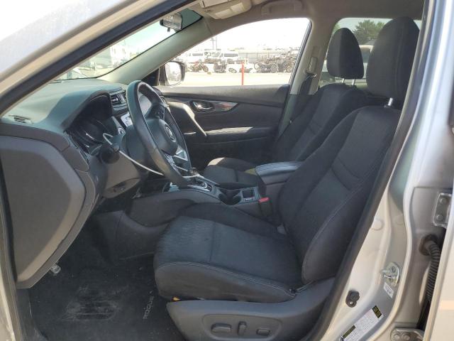 KNMAT2MV9JP504911 - 2018 NISSAN ROGUE S SILVER photo 7