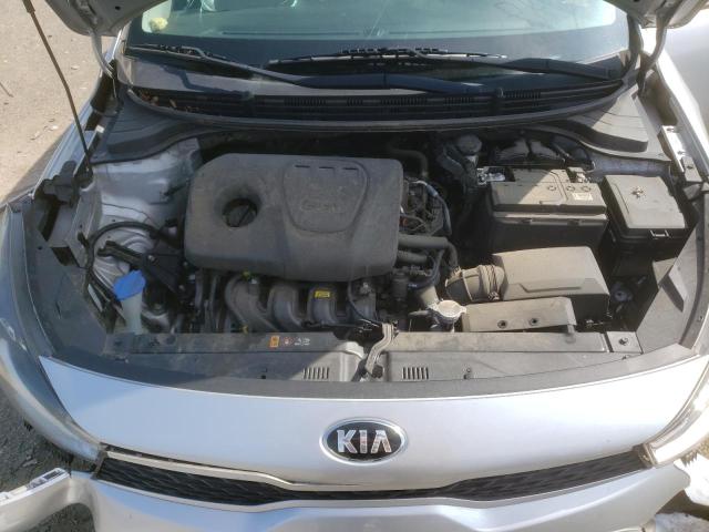 3KPA24AB5KE242797 - 2019 KIA RIO S SILVER photo 11