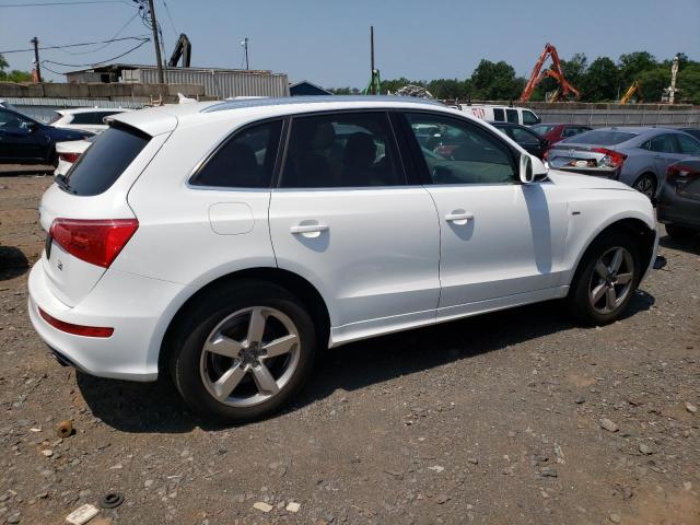 WA1DKAFP9BA111577 - 2011 AUDI Q5 PREMIUM PLUS WHITE photo 3