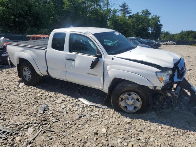 5TFUU4EN7FX109962 - 2015 TOYOTA TACOMA ACCESS CAB WHITE photo 4