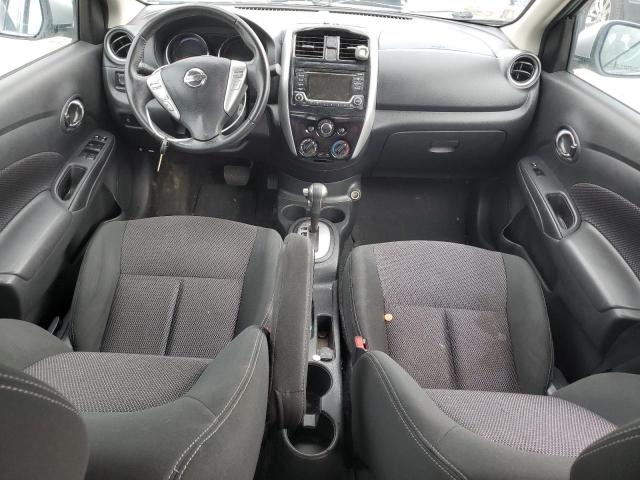 3N1CN7AP6HL840921 - 2017 NISSAN VERSA S SILVER photo 8