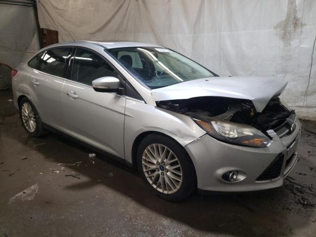 1FADP3J28EL226961 - 2014 FORD FOCUS TITANIUM SILVER photo 4