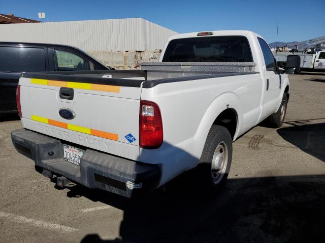 1FTBF2A64DEB82199 - 2013 FORD F250 SUPER WHITE photo 4