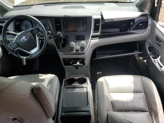 5TDDZ3DC2KS210712 - 2019 TOYOTA SIENNA XLE 白色 照片 8