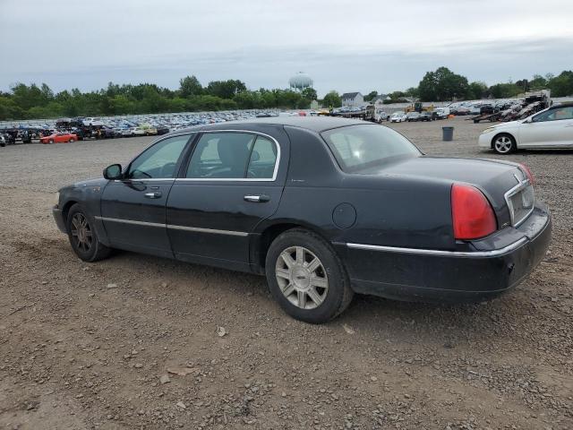 2LNBL8EV7BX757934 - 2011 LINCOLN TOWN CAR EXECUTIVE L BLACK photo 2