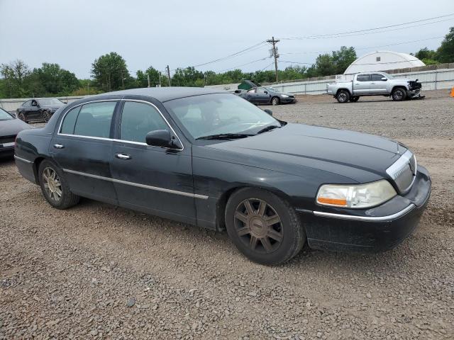 2LNBL8EV7BX757934 - 2011 LINCOLN TOWN CAR EXECUTIVE L BLACK photo 4