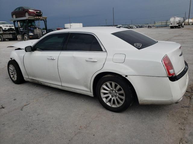 2C3CCAAG9CH113732 - 2012 CHRYSLER 300 WHITE photo 2