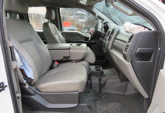 1FT7X2A69KEF58122 - 2019 FORD F250 SUPER DUTY თეთრი ფოტო 5