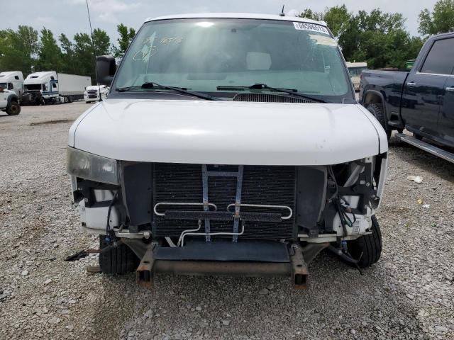 1GAZG1FGXD1129286 - 2013 CHEVROLET EXPRESS G3 LT WHITE photo 5