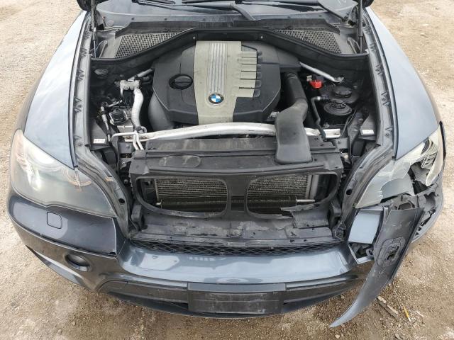 5UXZW0C5XBL656574 - 2011 BMW X5 XDRIVE35D GRAY photo 11