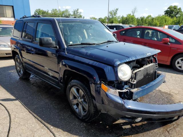 1C4NJRFB1DD281496 - 2013 JEEP PATRIOT LATITUDE BLUE photo 4