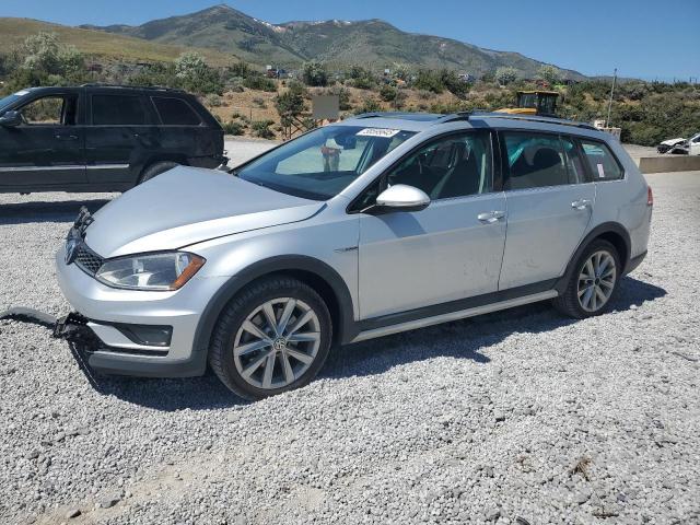 2017 VOLKSWAGEN GOLF ALLTR S, null