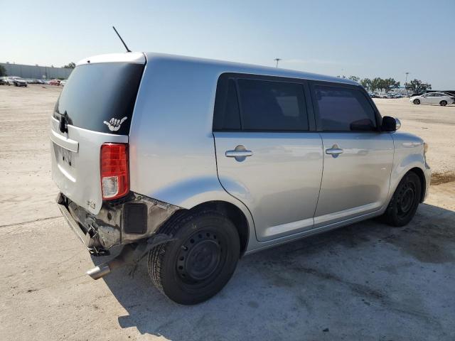 JTLZE4FE4B1137558 - 2011 TOYOTA SCION XB GRAY photo 3