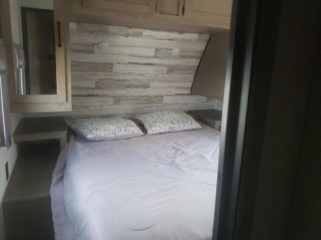 5ZT2PUTB7P4017775 - 2023 CAMPER TRAILER WHITE photo 5