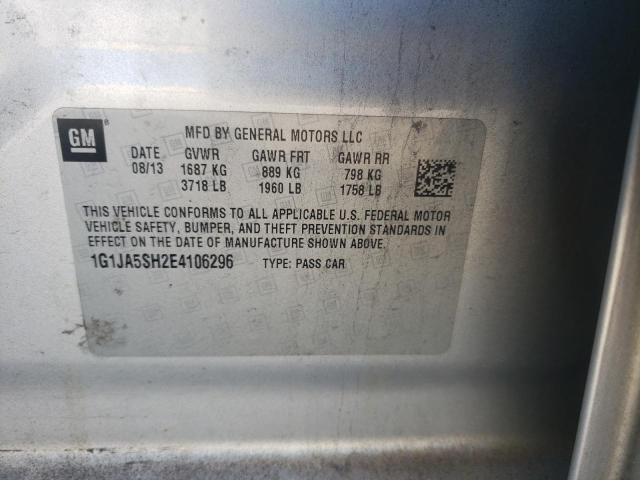 1G1JA5SH2E4106296 - 2014 CHEVROLET SONIC LS 银色 照片 12