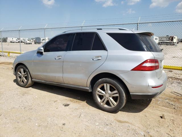 4JGDA5HB8CA008701 - 2012 MERCEDES-BENZ ML 350 4MATIC SILVER photo 2