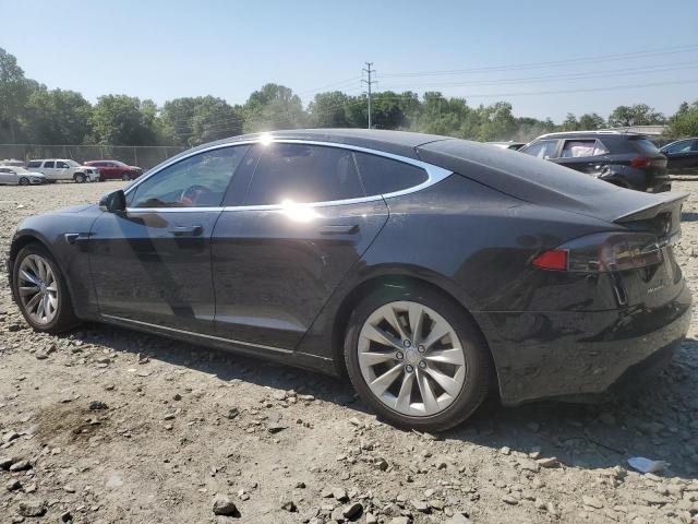 5YJSA1E22JF294834 - 2018 TESLA MODEL S 黑色 照片 2