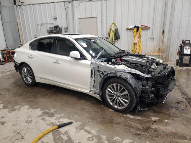 JN1EV7AR0JM438883 - 2018 INFINITI Q50 LUXE WHITE photo 4