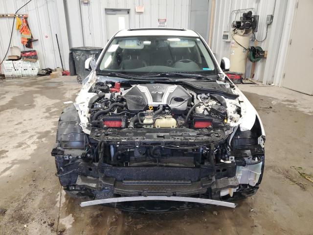 JN1EV7AR0JM438883 - 2018 INFINITI Q50 LUXE WHITE photo 5