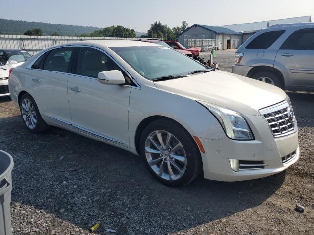 2G61M5S39E9202610 - 2014 CADILLAC XTS LUXURY COLLECTION WHITE photo 4