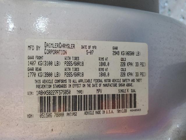 1A8HX58227F575850 - 2007 CHRYSLER ASPEN LIMITED 银色 照片 13