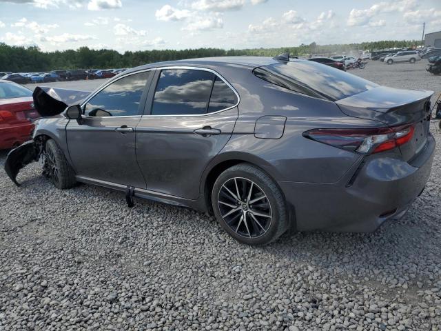 4T1G11AKXPU807304 - 2023 TOYOTA CAMRY SE NIGHT SHADE CHARCOAL photo 2