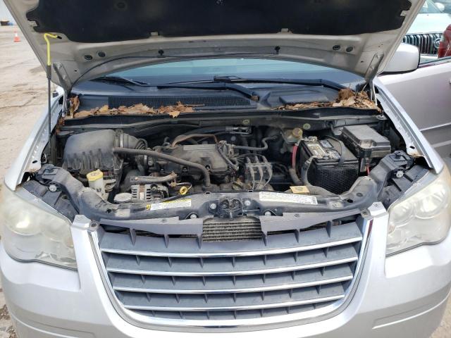 2A4RR5D10AR324337 - 2010 CHRYSLER TOWN & COU TOURING 银色 照片 12