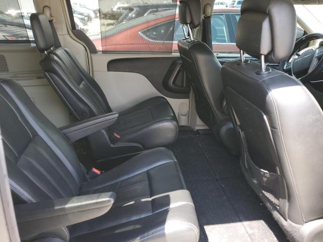 2A4RR8DG4BR604480 - 2011 CHRYSLER TOWN & COU TOURING L SILVER photo 11