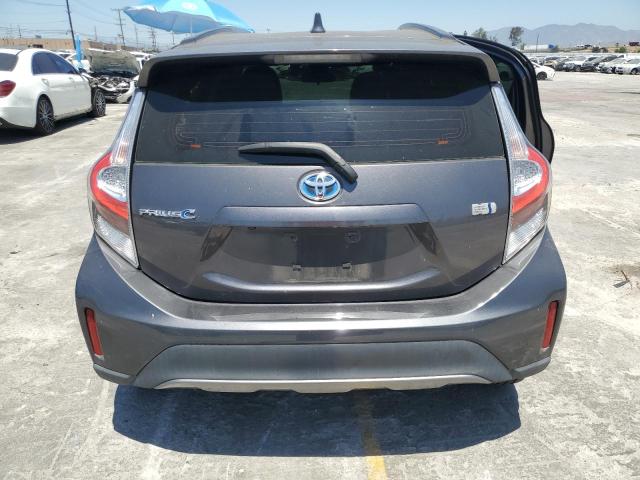 JTDKDTB37J1603934 - 2018 TOYOTA PRIUS C GRAY photo 6