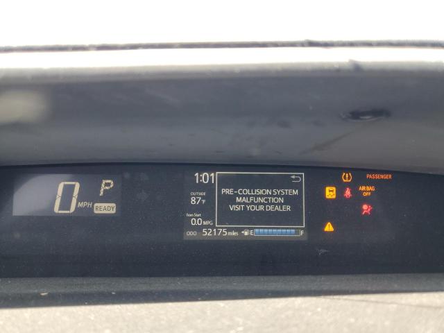 JTDKDTB37J1603934 - 2018 TOYOTA PRIUS C GRAY photo 9