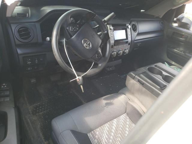 5TFUM5F10KX081630 - 2019 TOYOTA TUNDRA DOUBLE CAB SR/SR5 WHITE photo 8