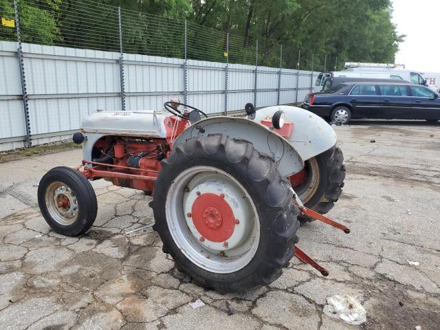 8N220361000000000 - 1988 FORD TRACTOR RED photo 3