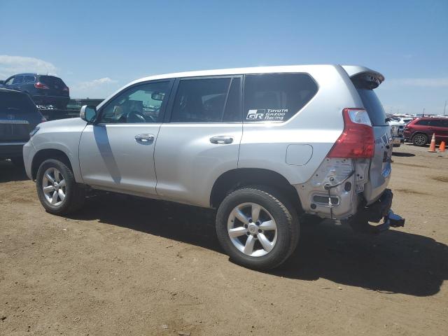 JTJBM7FX7C5041711 - 2012 LEXUS GX 460 SILVER photo 2