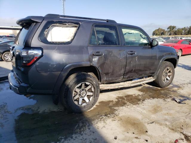 JTEPU5JR3N6031868 - 2022 TOYOTA 4RUNNER SR5/SR5 PREMIUM 灰色 照片 3
