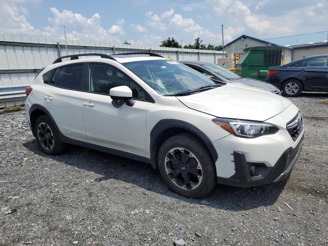 JF2GTAEC8M8254577 - 2021 SUBARU CROSSTREK PREMIUM WHITE photo 4