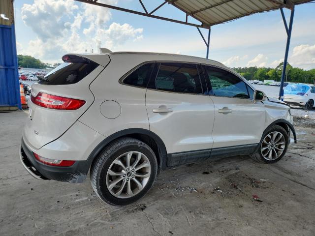 5LMCJ2C99HUL45752 - 2017 LINCOLN MKC SELECT WHITE photo 3