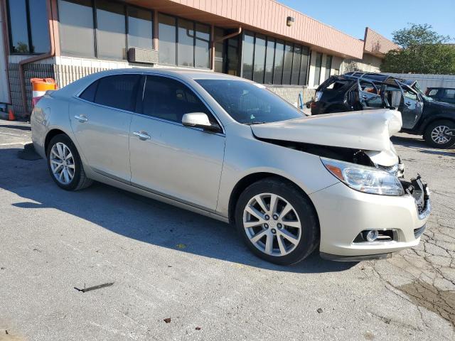 1G11F5SL0FF304418 - 2015 CHEVROLET MALIBU LTZ ოქროსფერი ფოტო 4