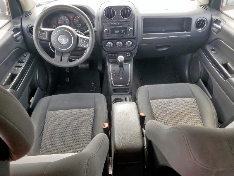 1C4NJCBA9CD652140 - 2012 JEEP COMPASS SPORT BLUE photo 8