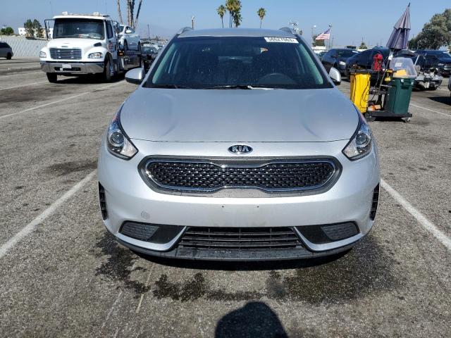 KNDCB3LC4K5351367 - 2019 KIA NIRO FE SILVER photo 5