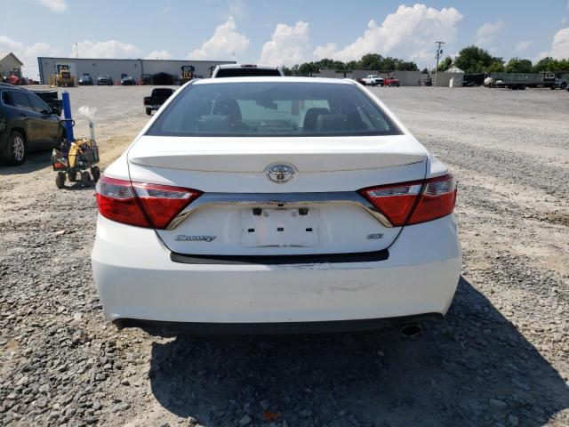 4T1BF1FK3HU328101 - 2017 TOYOTA CAMRY LE WHITE photo 6