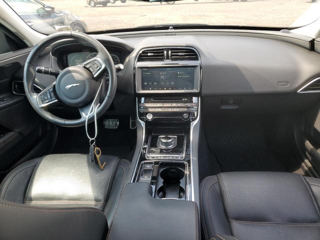 SAJAK4GX2KCP44596 - 2019 JAGUAR XE PRESTIGE BLACK photo 8