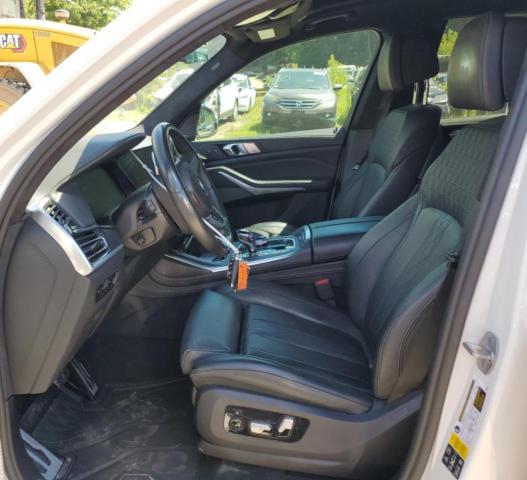 5UXCX6C08L9C84180 - 2020 BMW X7 M50I WHITE photo 7