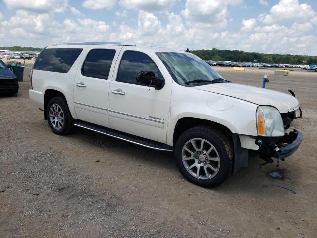 1GKS2MEF0CR234683 - 2012 GMC YUKON XL DENALI WHITE photo 4