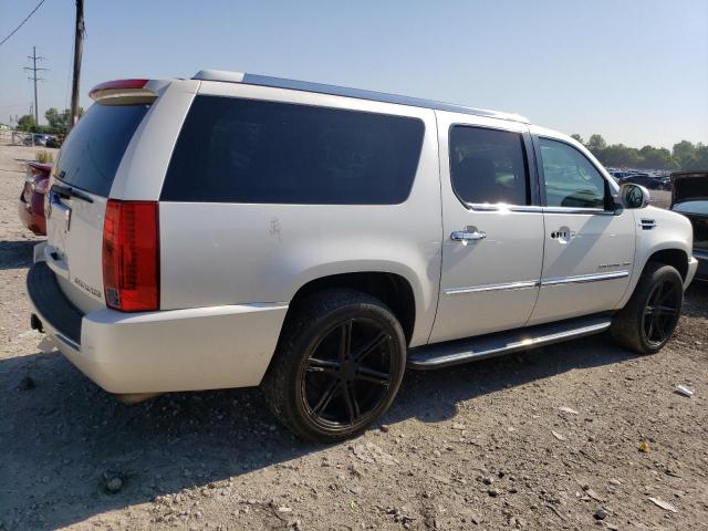 1GYS3HEF6BR100687 - 2011 CADILLAC ESCALADE ESV LUXURY WHITE photo 3