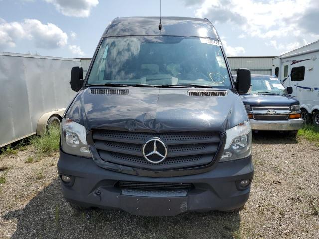 8BRPE7CD7JE157504 - 2018 MERCEDES-BENZ SPRINTER 2500 BLACK photo 5