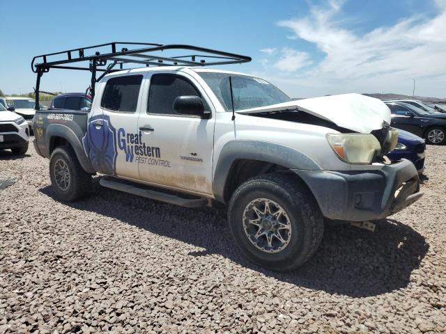 5TFJU4GN4FX073633 - 2015 TOYOTA TACOMA DOUBLE CAB PRERUNNER WHITE photo 4